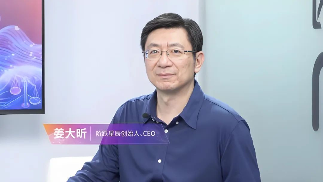 024年中国AI发展回顾：技术突破与应用创新"