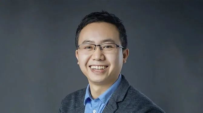 024年中国AI发展历程与竞争格局深度解析"